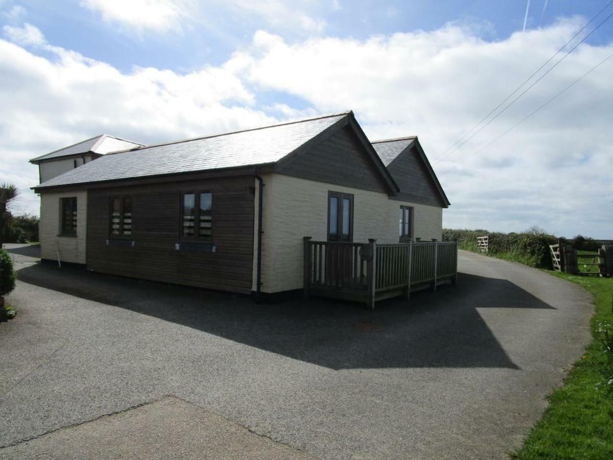 Holiday home The Byre Porthtowan